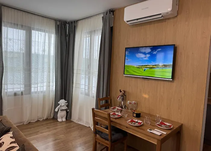 Апартаменты с двор дива